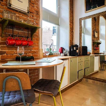 1881 Brasov Old Town - Double Room Екстериор снимка