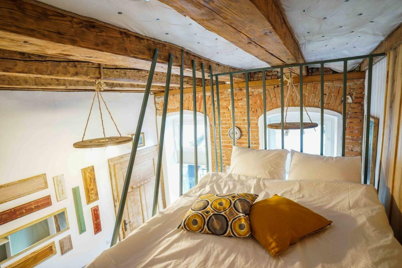 1881 Brasov Old Town - Double Room Екстериор снимка