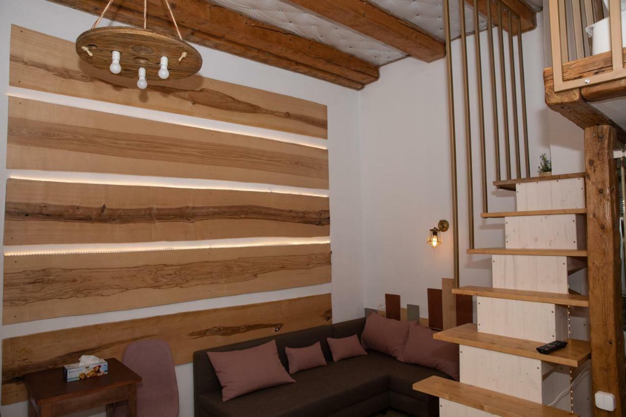 1881 Brasov Old Town - Double Room Екстериор снимка