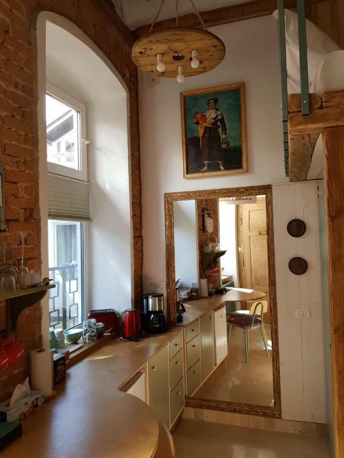 1881 Brasov Old Town - Double Room Екстериор снимка